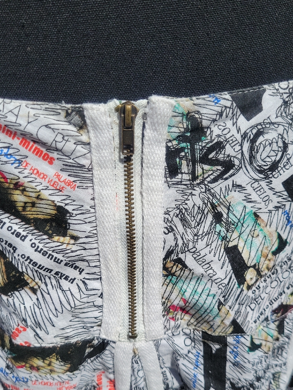 Desigual Newspaper Print Midi Skirt Paneled Y2K Novelty Graphic A-Line M/L - Picture 10 of 13